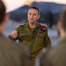 Izraelio kariuomenės vadas kariams: į Irano ataką bus atsakyta