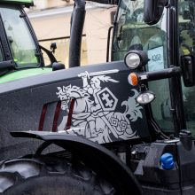 Vilniaus centre –1300 traktorių: keliuose iš jų – „ypatingas turinys“
