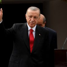 R. T. Erdoganas sumenkino Švedijos lūkesčius prisijungti prie NATO iki viršūnių susitikimo