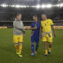 Kauno S. Dariaus ir S. Girėno stadione įvyko Lietuvos ir FIFA futbolo legendų rungtynės