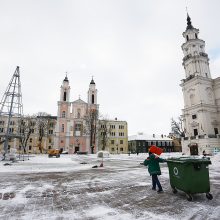 Šventinis laikotarpis baigėsi: Kauno kalėdinė eglė nupuošta