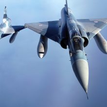 NATO naikintuvai keturis kartus kilo atpažinti ir lydėti Rusijos orlaivių