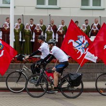 D. Grybauskaitė Lietuvos žmonėms palinkėjo orumo ir pasitikėjimo