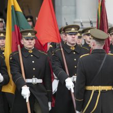 Iškilmingos laidotuvės baigėsi: sukilimo vadai palydėti į Rasų kapines