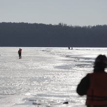 Aplinkosaugininkai įspėja žvejus: dabar ledas – ypač pavojingas