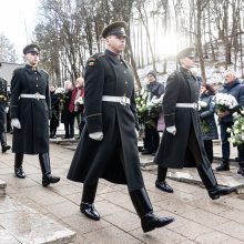 Laisvės šauklys A. Terleckas į paskutinę kelionę išlydėtas su garbės sargyba