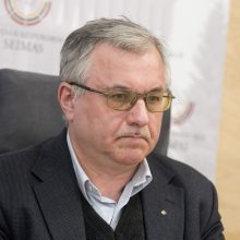 J. Basanavičiaus premiją nutarta skirti J. Vaiškūnui, ministerija kreipėsi į VTEK