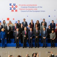 Ragina ES stiprinti piliečių apsaugą nuo politinio persekiojimo