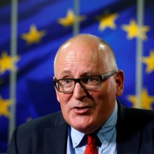 EK vicepirmininkas F. Timmermansas atsistatydins ir sieks Nyderlandų premjero posto