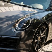 Iš Gariūnų aikštelės dingo 90 tūkst. eurų vertės „Porsche“