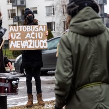 Dėl geresnių sąlygų „Vilniaus viešojo transporto“ darbuotojai pradėjo protesto akciją 