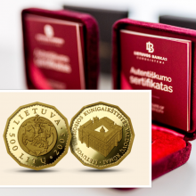 Sukčiai nusitaikė į monetų kolekcininkus: parduotos padirbtos auksinės 500 litų monetos
