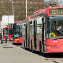 Privalomas karantinas kelia įtampą: sostinės viešbutyje jau liejosi kraujas