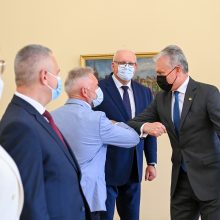 G. Nausėda susitiko su opozicijos vadovais: aptarė biudžetą, merų rinkimus