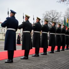 G. Nausėda priėmė ambasadorių skiriamuosius raštus