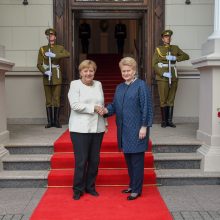 A. Merkel negailėjo komplimentų nei D. Grybauskaitei, nei lietuviams