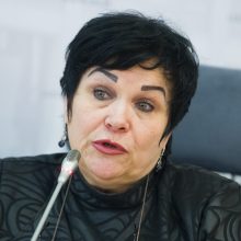Įstatymus pažeidusi buvusi ministrė A. Pitrėnienė kremta bedarbio duoną