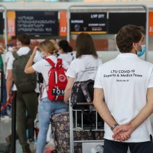 Grįžo medikų pagalbos misija, padėjusi kovoti su COVID-19 Armėnijoje