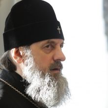 Stačiatikių vadovas kviečia į procesiją už bažnyčios vienybę ir karo Ukrainoje stabdymą