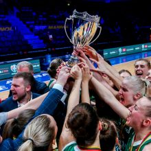 Permainingame Karalienės taurės finale „Aistės-LSMU“ apgynė titulą
