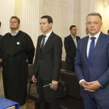 „MG Baltic“ byla: teisiamieji kaltės nepripažįsta, bet duos parodymus