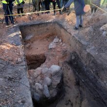 Reformatų aikštės rekonstrukcija sustabdyta dėl ypatingo radinio