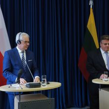 Lenkų ministras ragina Lietuvą išspręsti klausimus dėl asmenvardžių