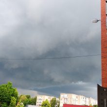 Šiandien Lietuvoje – vėl audros: įspėja nesitikėti ramaus vakaro