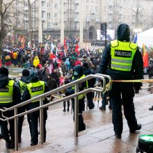 Per Sausio 13-osios minėjimą protestavusiems asmenims – administracinės bylos