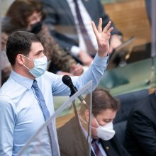 R. Žemaitaitis praleido visus Seimo komiteto posėdžius: sako protestuojantis