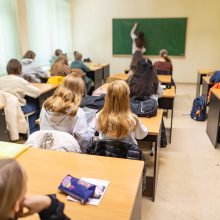 Paskata naujiems Vilniaus mokytojams – mėnesinė 300 eurų priemoka