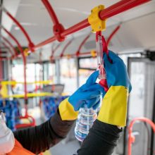 Vilniaus autobusai ir troleibusai bus dezinfekuojami dar dažniau