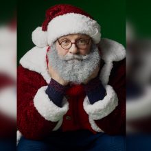 Ištikimai: Senelis Kalėda – vienas pagrindinių aktoriaus P. Lisausko vaidmenų, kuriam jis visapusiškai atsiduoda jau trylika savo gyvenimo metų.
