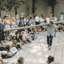Menininko J. Català performansai festivalyje „ConTempo“: kalbėti be žodžių, groti be instrumentų