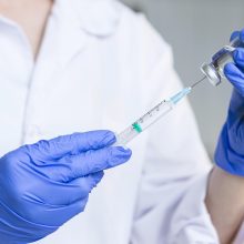 ES patvirtino vakcinos nuo raupų naudojimą siekiant apsisaugoti