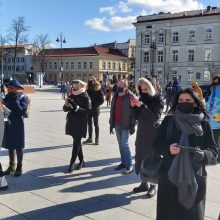Nuo suvaržymų pavargę menininkai Vilniuje surengė protestą
