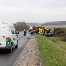 Vilniaus rajone – tragiška avarija: žuvo penki žmonės, tarp jų – trys nepilnamečiai