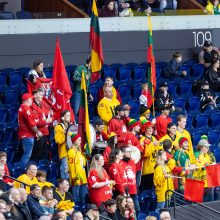 Estus nušlavę lietuviai pasaulio ledo ritulio čempionate iškovojo pergalę