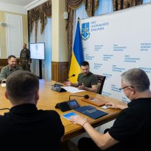 Didžiojo septyneto spaudžiama, Ukraina paskyrė naują kovos su korupcija prokurorą