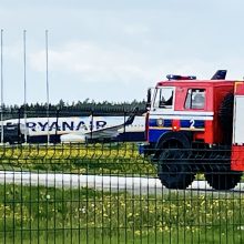 Minsko dispečeriai „Ryanair“ pilotą apie bombą įspėjo anksčiau, nei gautas „Hamas“ laiškas