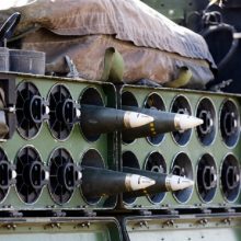 Lietuva per NATO perka artilerijos sviedinių, tačiau konkrečių kiekių neatskleidžia
