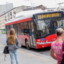 Nuo rugsėjo 1-osios Kaune keičiasi autobusų ir troleibusų eismo tvarkaraščiai