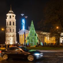 Vilniaus Kalėdų eglutės pripažinimo gražiausia dar teks palaukti