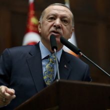 R. T. Erdoganas trečią dieną nepasirodys rinkimų kampanijos renginiuose
