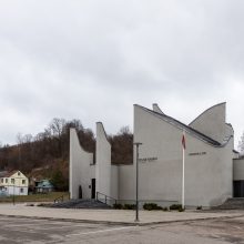 Didžiausiuose laidojimo namuose Kaune – laidotuvės už 190 eurų