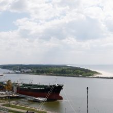 „Klaipėdos nafta“ atnaujina dyzelino tiekimą Ukrainai ISO konteineriais