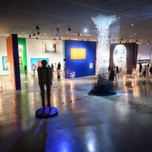 MO muziejus kviečia į virtualų turą ir ekskursijas po parodą „Kodėl taip sunku mylėti?“