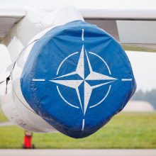 Lenkijos viceministras: NATO svarsto galimybę numušinėti Rusijos raketas