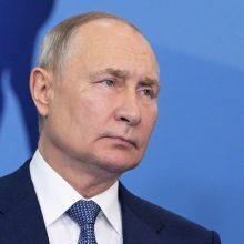 V. Putinas kaltina TOK prieš rusus nukreipta etnine diskriminacija