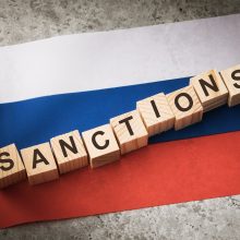 Šveicarija jungiasi prie 11-ojo ES sankcijų Rusijai paketo
